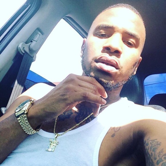 Meet your Posher, Favian - Picture 1 of 1